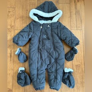 Mothers babybear black snowsuit size 18-24months